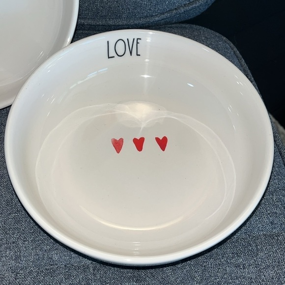 Set of 3 Rae Dunn Bowl Be Mine &  Love Valentine Hearts Pasta Salad Serving Dish - Picture 4 of 7